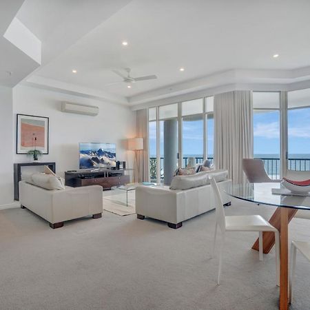 Oceana On Broadbeach Exterior photo
