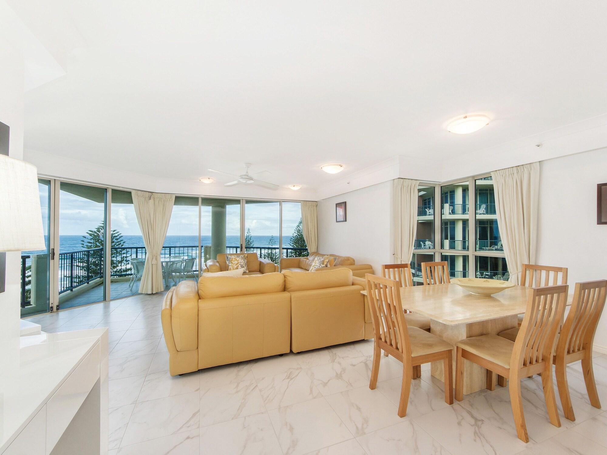 Oceana On Broadbeach Exterior photo