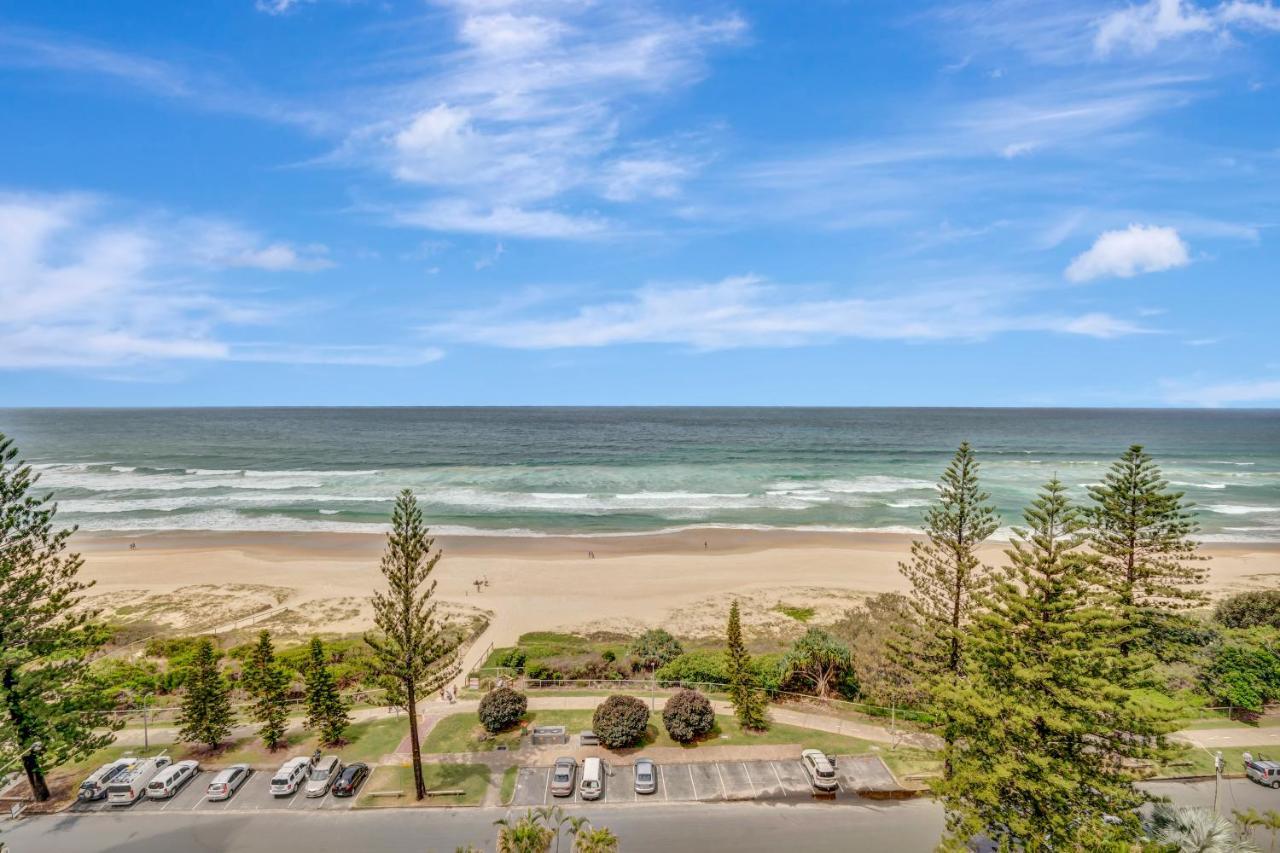 Oceana On Broadbeach Exterior photo