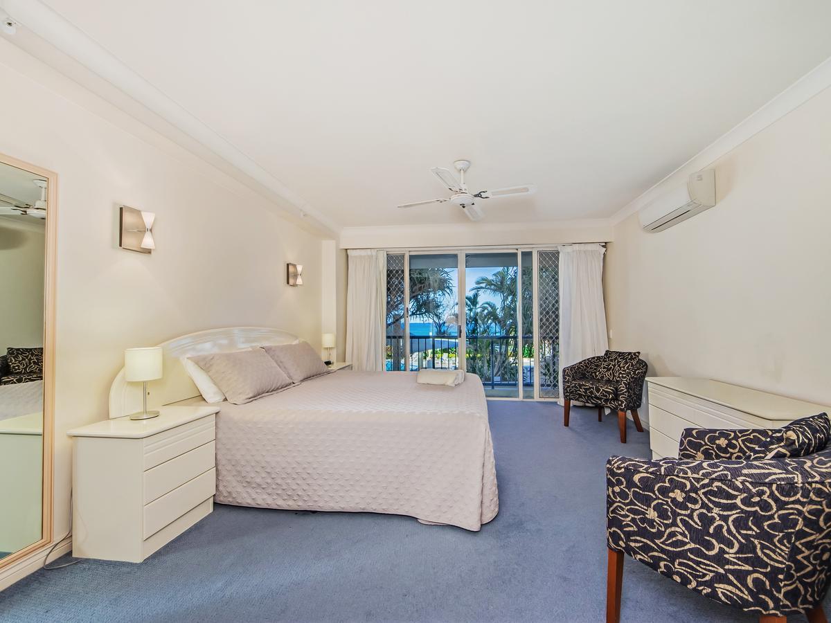Oceana On Broadbeach Exterior photo