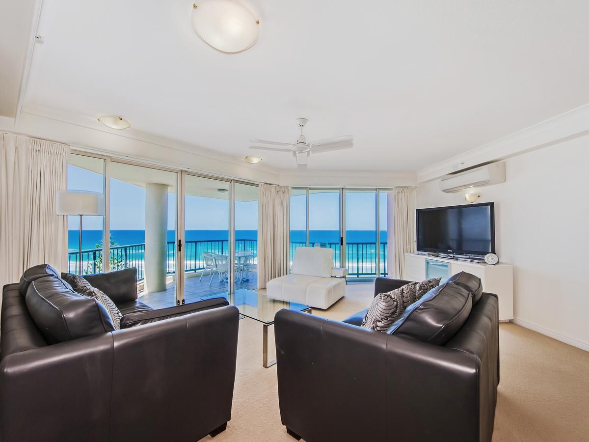 Oceana On Broadbeach Exterior photo
